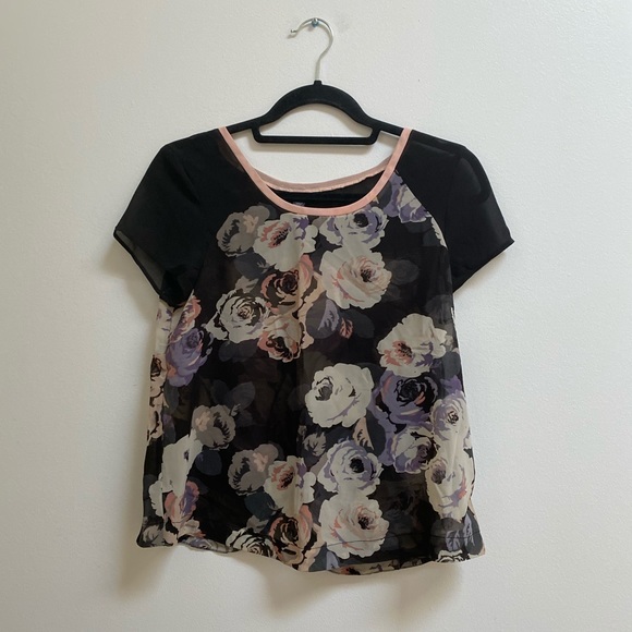 AEO Black Floral Chiffon Tee XS - Picture 1 of 4